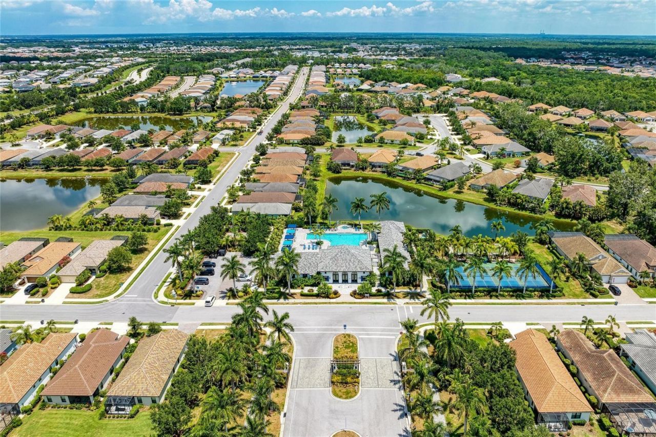 12807 Seasong Terrace, Bradenton, FL 34211 Photo