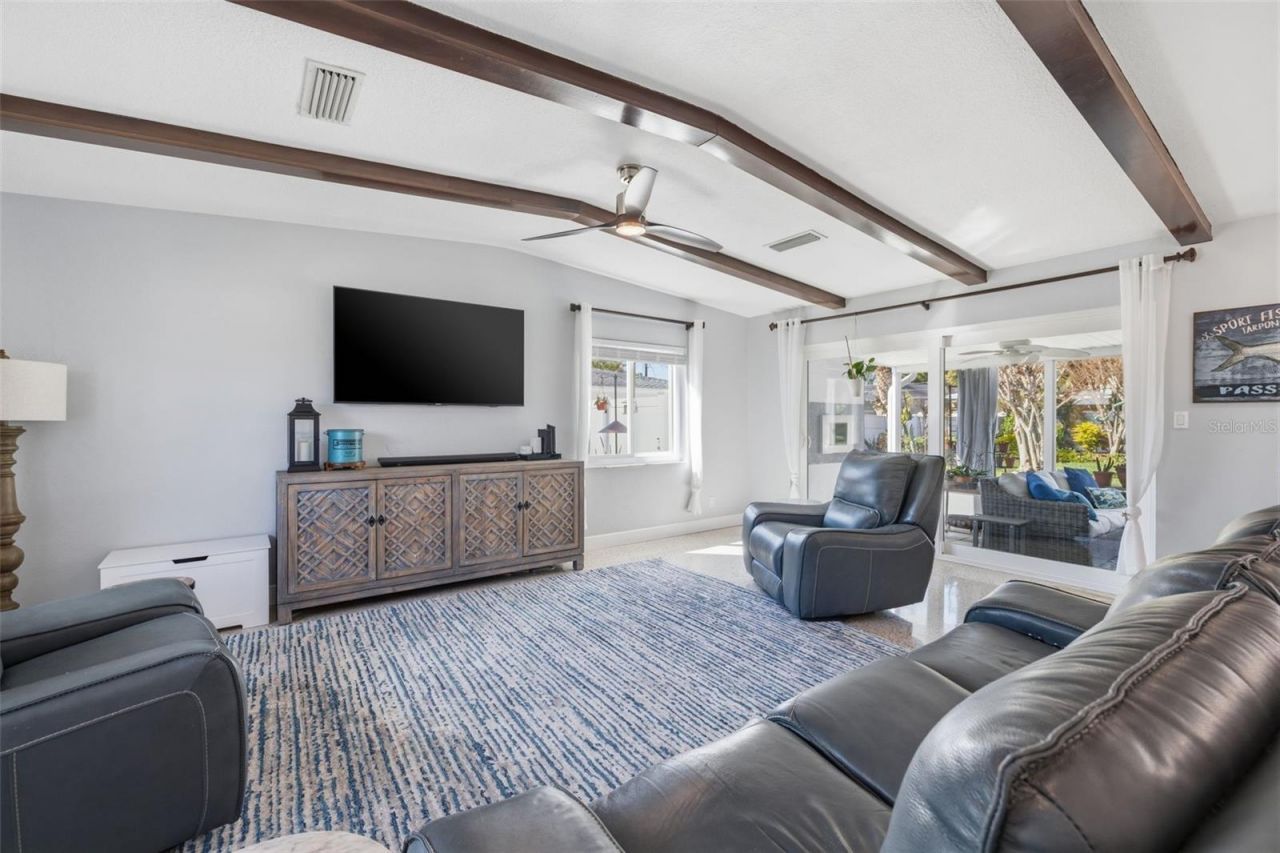 4029 38th Way S, Saint Petersburg, FL 33711 Photo