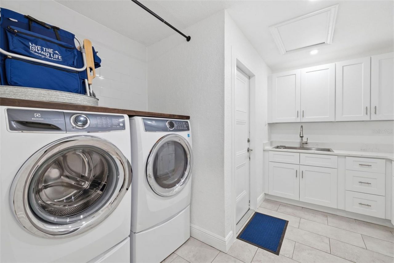 4029 38th Way S, Saint Petersburg, FL 33711 Photo