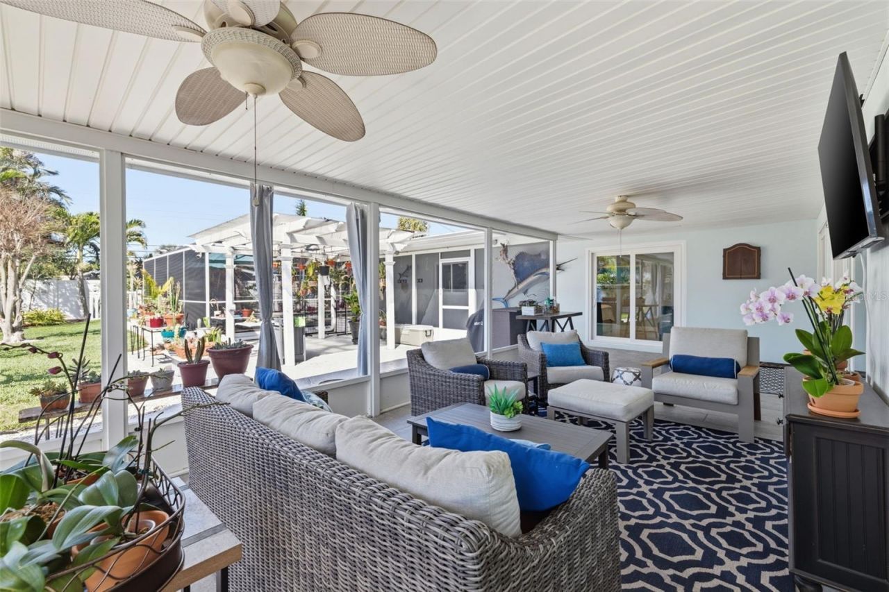 4029 38th Way S, Saint Petersburg, FL 33711 Photo