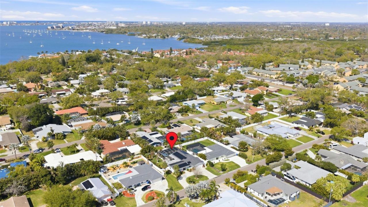 4029 38th Way S, Saint Petersburg, FL 33711 Photo