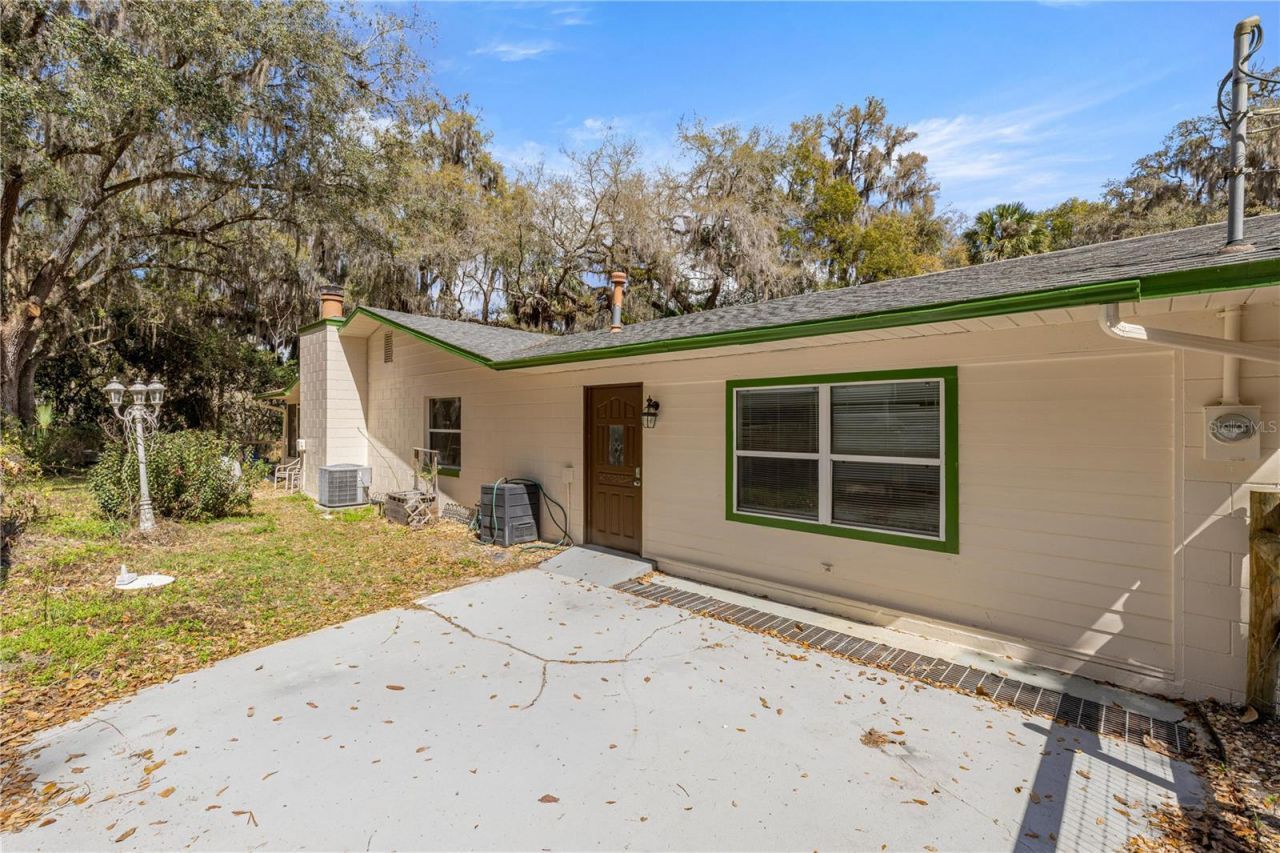 5947 Avenue C, Mc Intosh, FL 32664 Photo