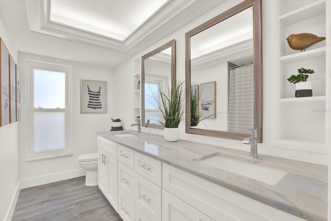 1979 Iowa Avenue Ne, Saint Petersburg, FL 33703 Photo