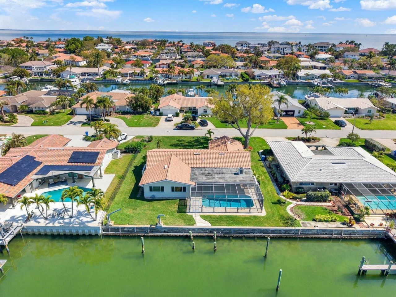 1979 Iowa Avenue Ne, Saint Petersburg, FL 33703 Photo