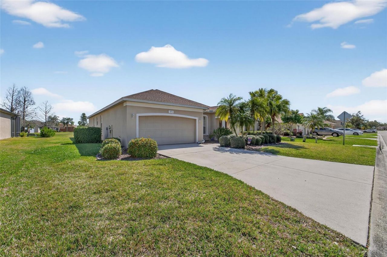 4174 70th Street Circle E, Palmetto, FL 34221 Photo