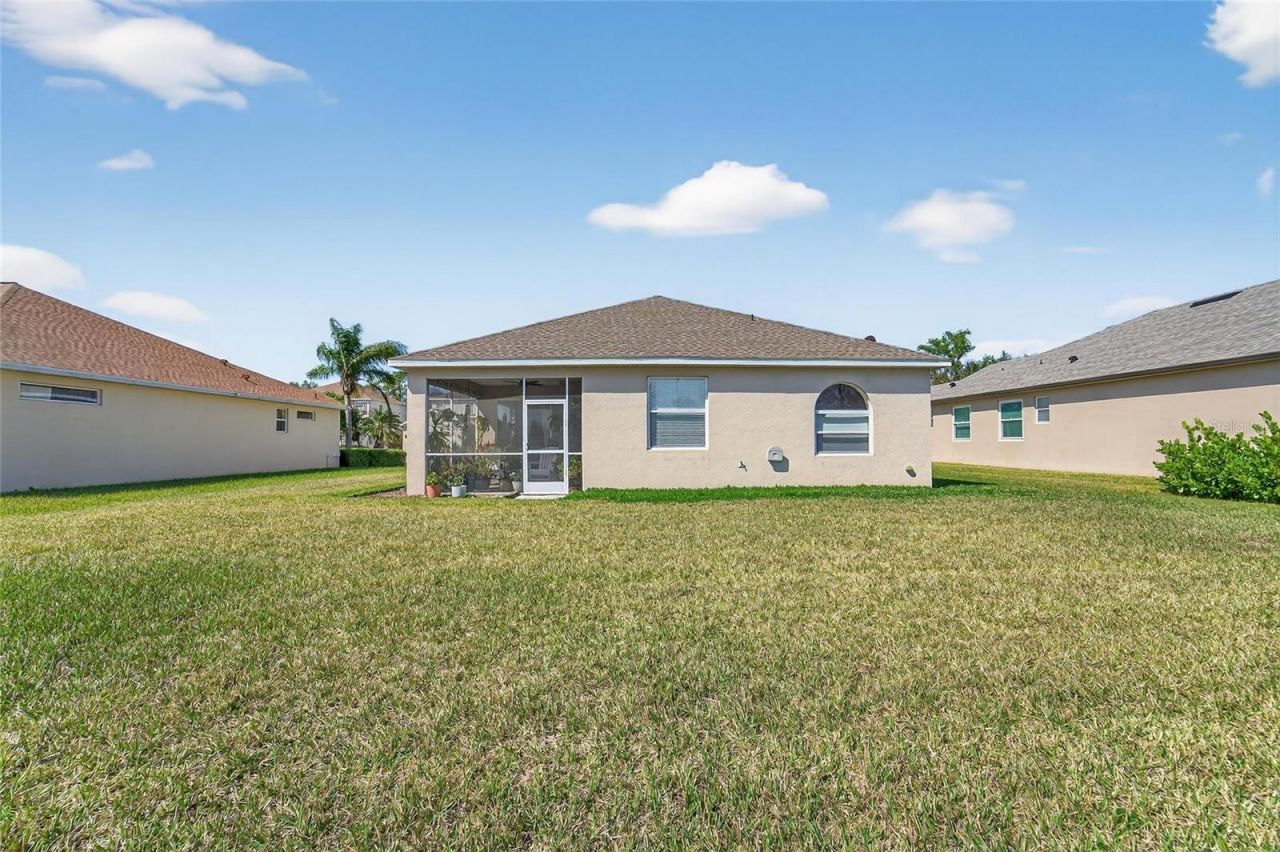 4174 70th Street Circle E, Palmetto, FL 34221 Photo