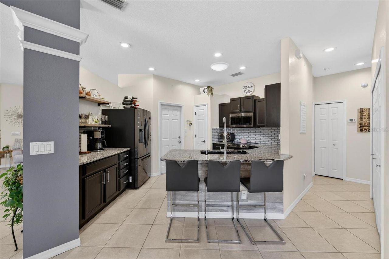 4174 70th Street Circle E, Palmetto, FL 34221 Photo