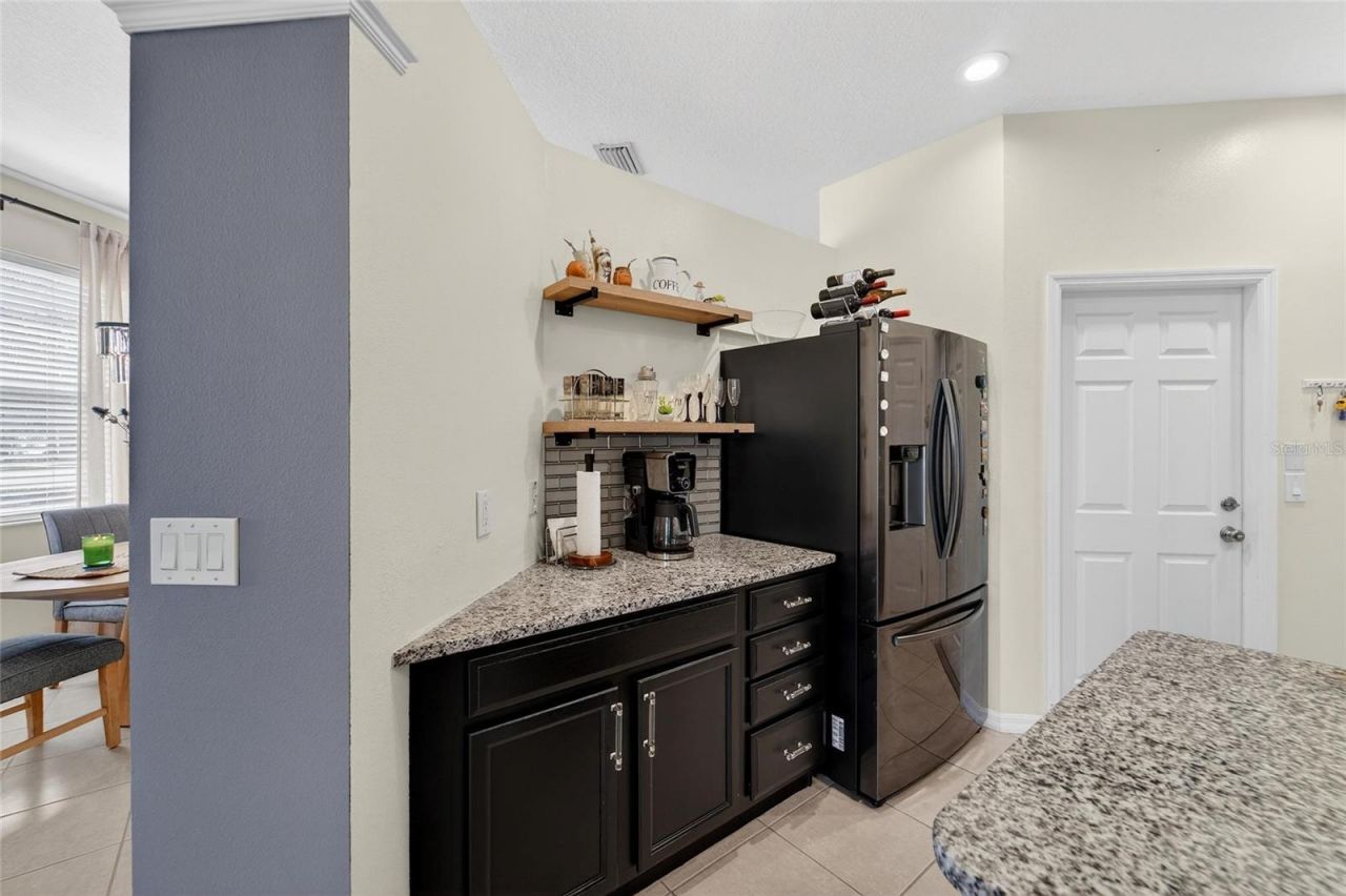 4174 70th Street Circle E, Palmetto, FL 34221 Photo