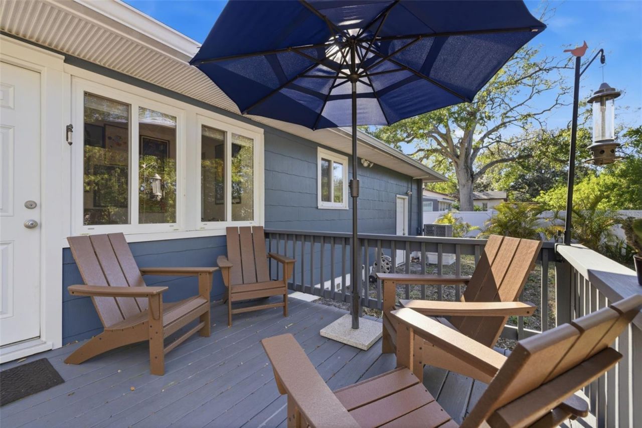 737 53rd Terrace N, Saint Petersburg, FL 33701 Photo