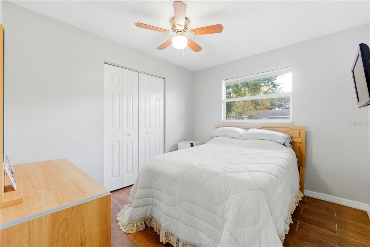 10776 124th Avenue N, Seminole, FL 33778 Photo