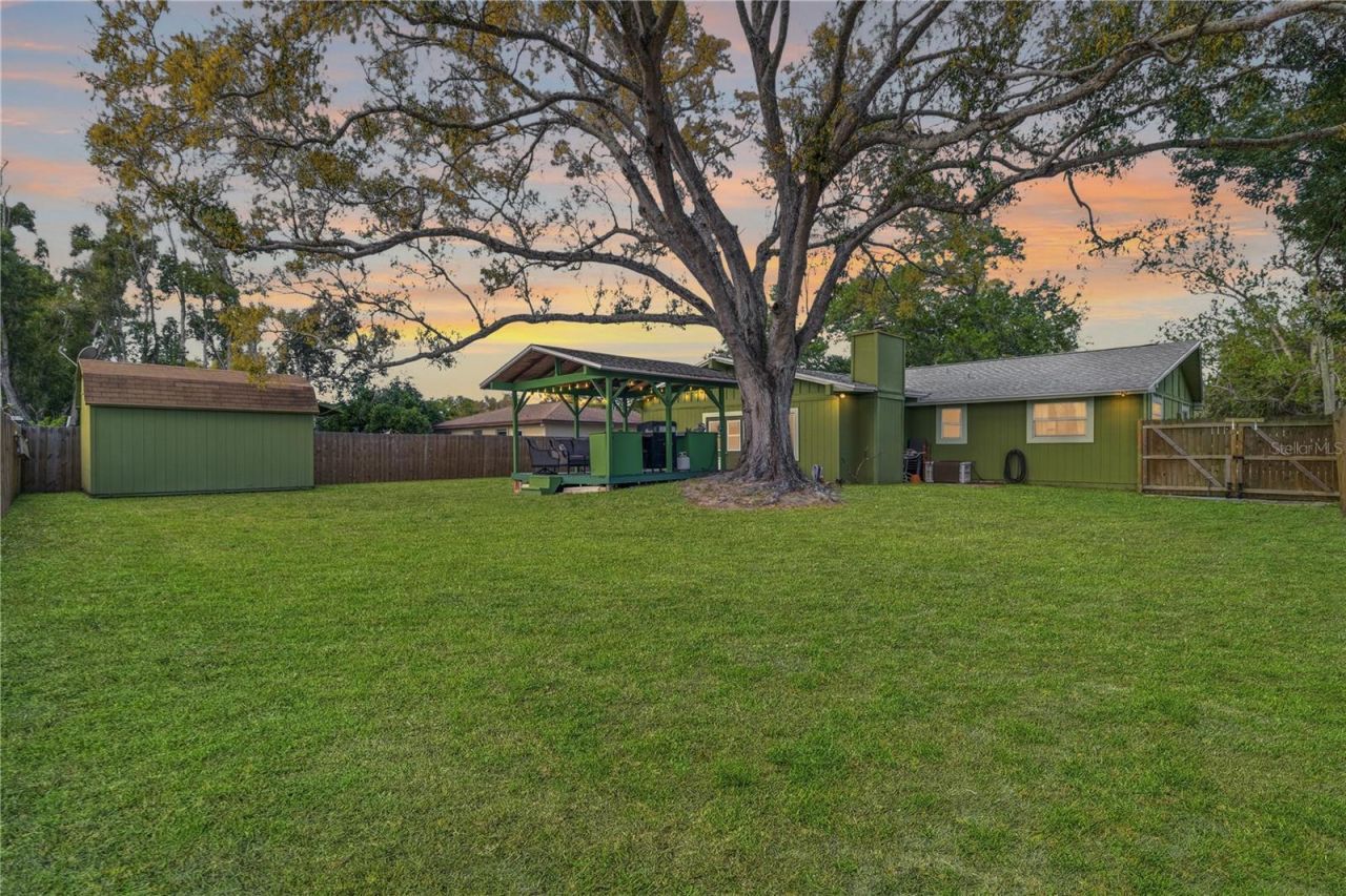 10776 124th Avenue N, Seminole, FL 33778 Photo