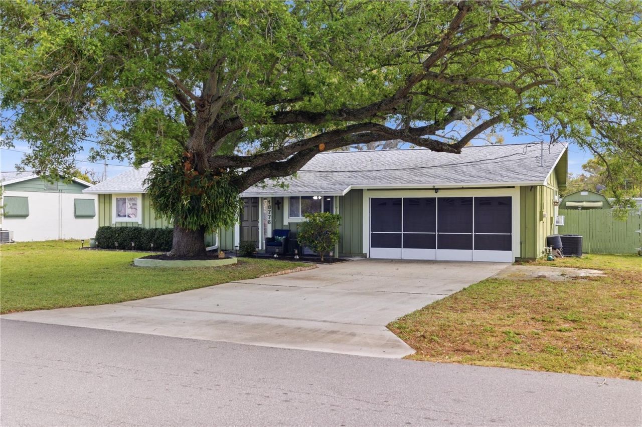 10776 124th Avenue N, Seminole, FL 33778 Photo