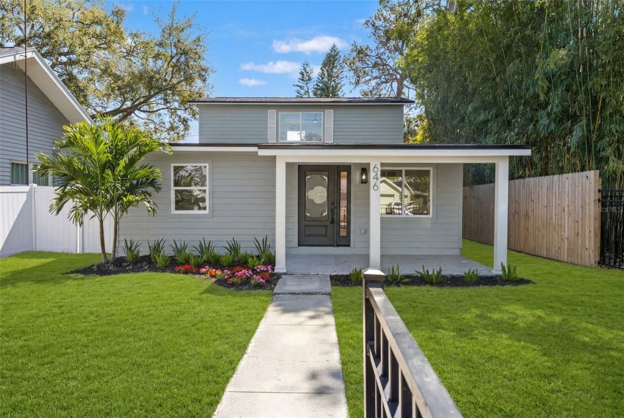 646 36th Avenue N, Saint Petersburg, FL 33704 Photo