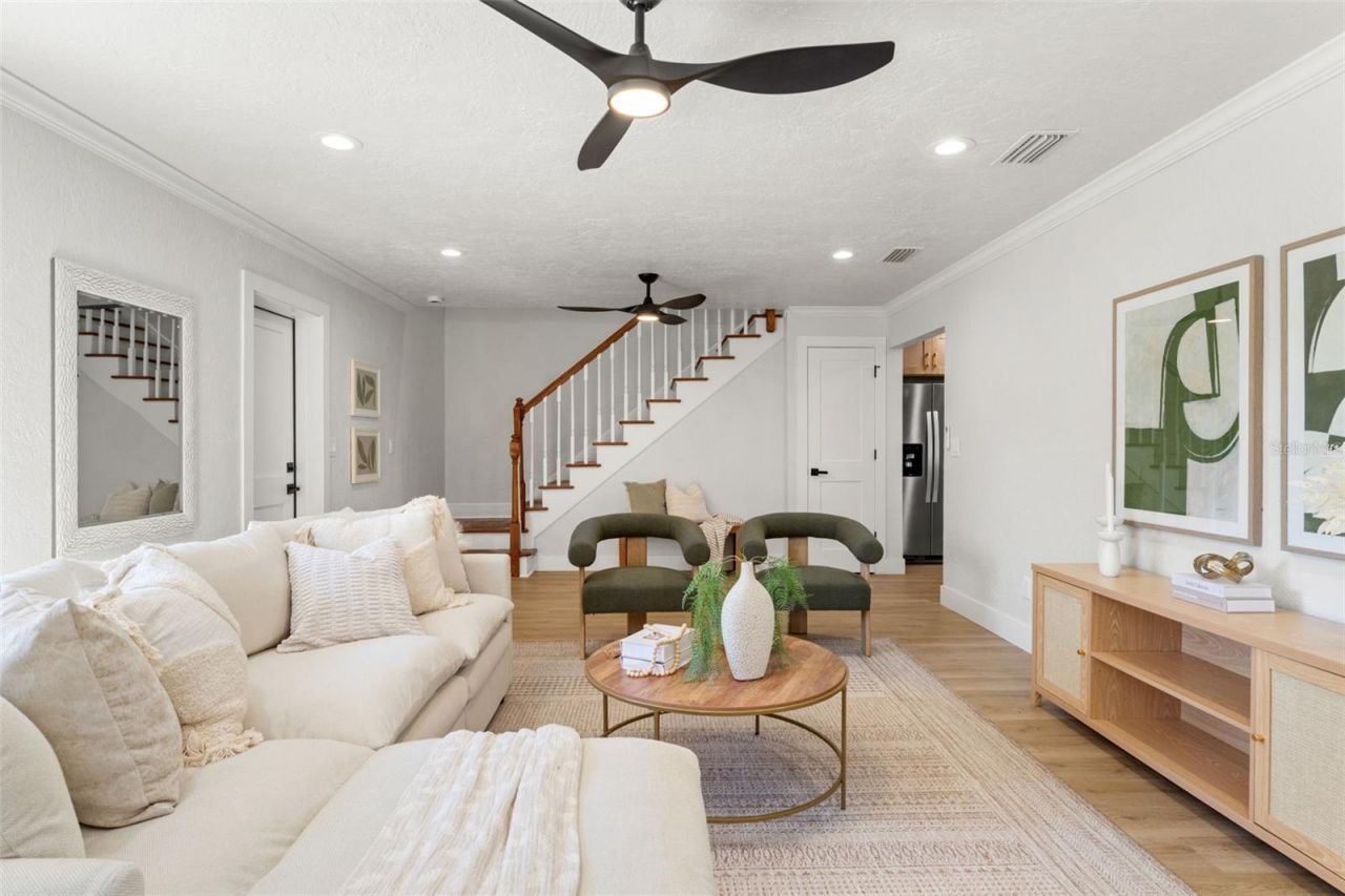 646 36th Avenue N, Saint Petersburg, FL 33704 Photo