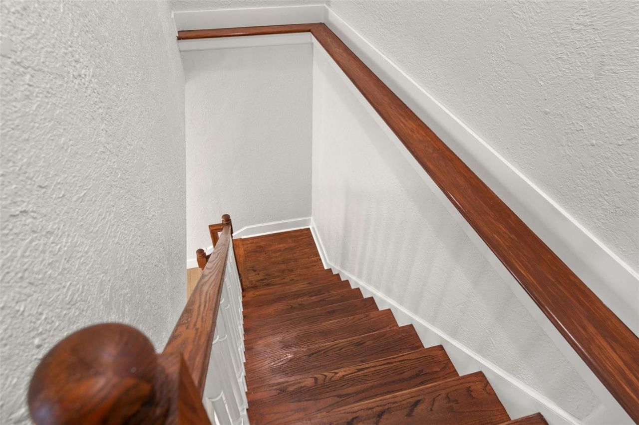 646 36th Avenue N, Saint Petersburg, FL 33704 Photo