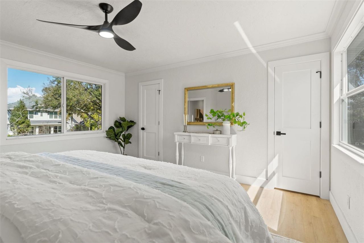 646 36th Avenue N, Saint Petersburg, FL 33704 Photo