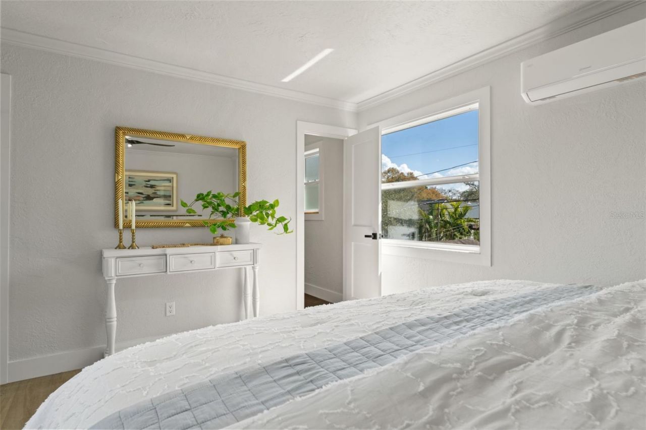 646 36th Avenue N, Saint Petersburg, FL 33704 Photo