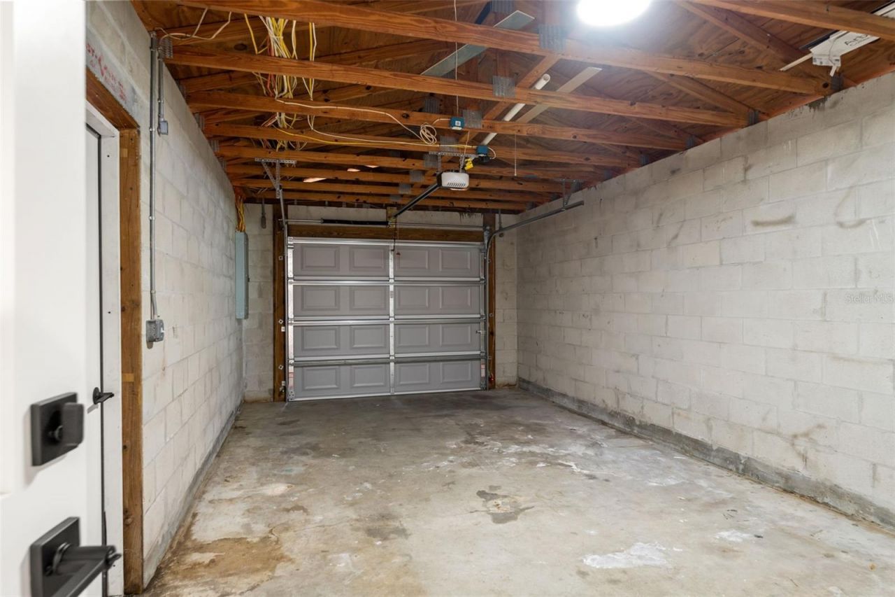 646 36th Avenue N, Saint Petersburg, FL 33704 Photo