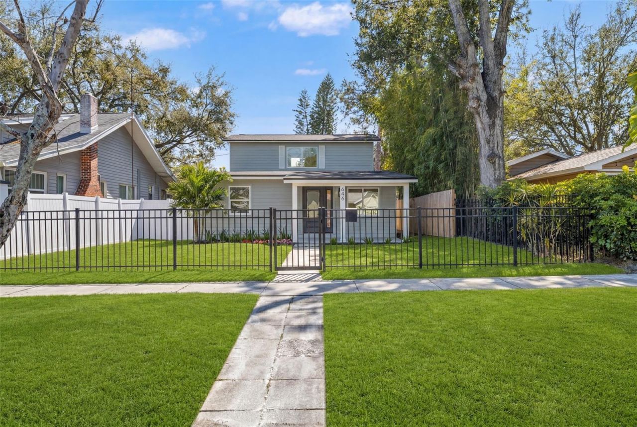 646 36th Avenue N, Saint Petersburg, FL 33704 Photo