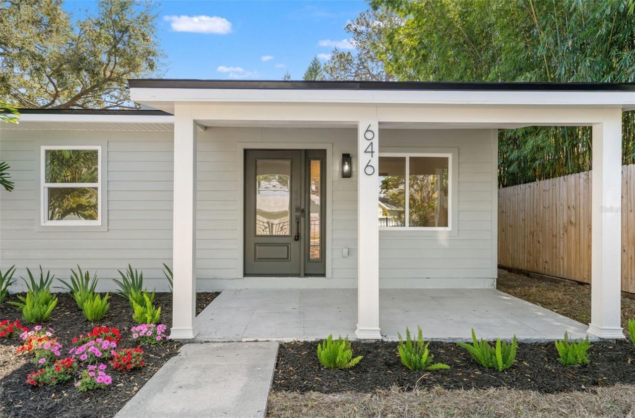 646 36th Avenue N, Saint Petersburg, FL 33704 Photo