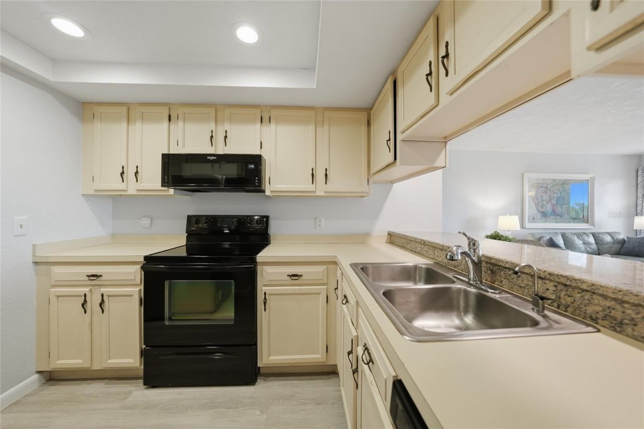 25188 Marion Avenue, Unit F403, Punta Gorda, FL 33950 Photo