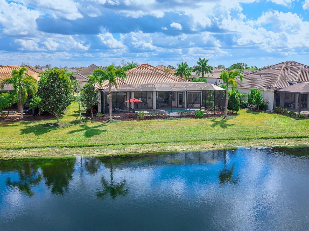 16613 Berwick Terrace, Lakewood Ranch, FL 34202 Photo