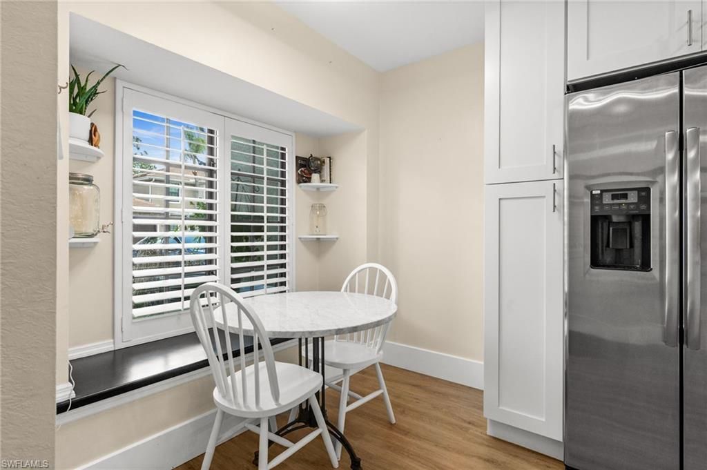 7595 Meadow Lakes Dr , Unit 502, Naples, FL 34104 Photo