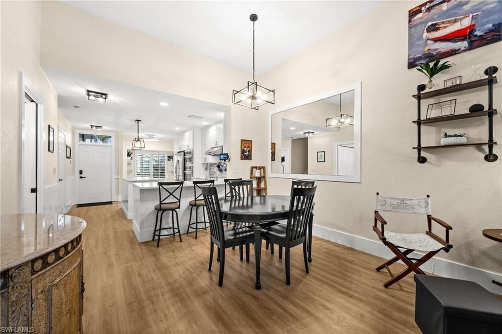 7595 Meadow Lakes Dr , Unit 502, Naples, FL 34104 Photo