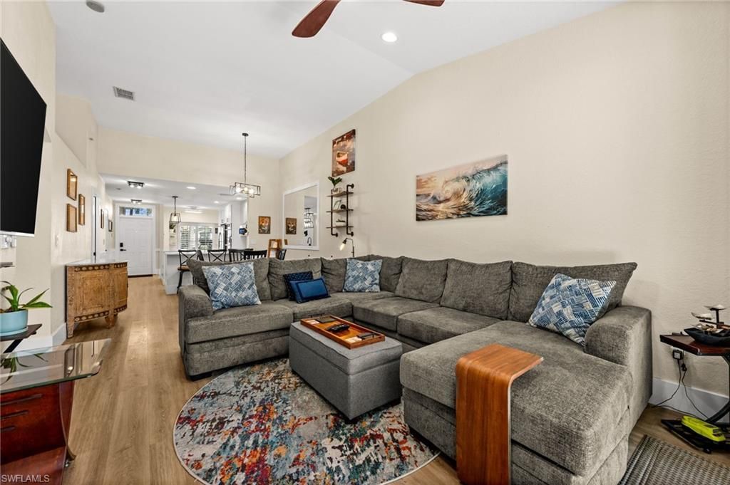 7595 Meadow Lakes Dr , Unit 502, Naples, FL 34104 Photo