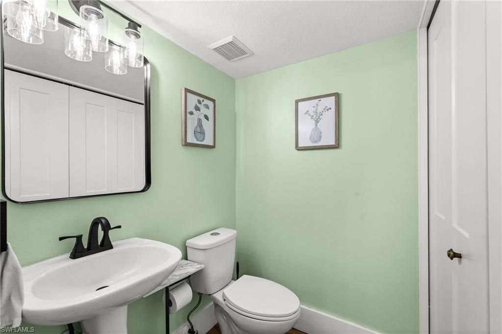 7595 Meadow Lakes Dr , Unit 502, Naples, FL 34104 Photo