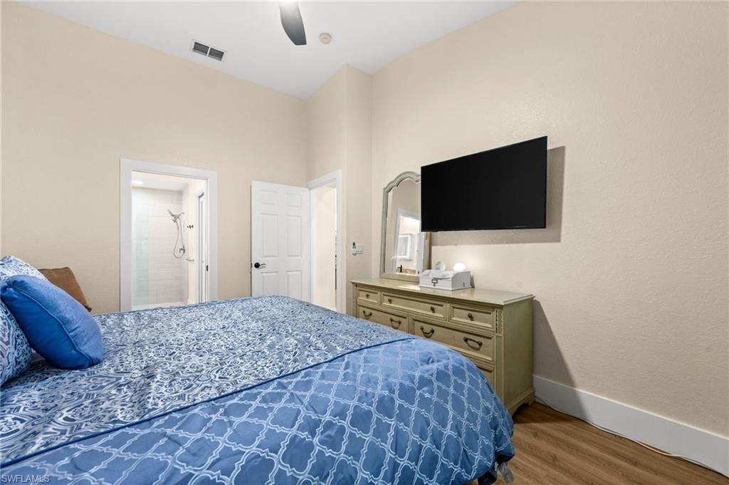 7595 Meadow Lakes Dr , Unit 502, Naples, FL 34104 Photo