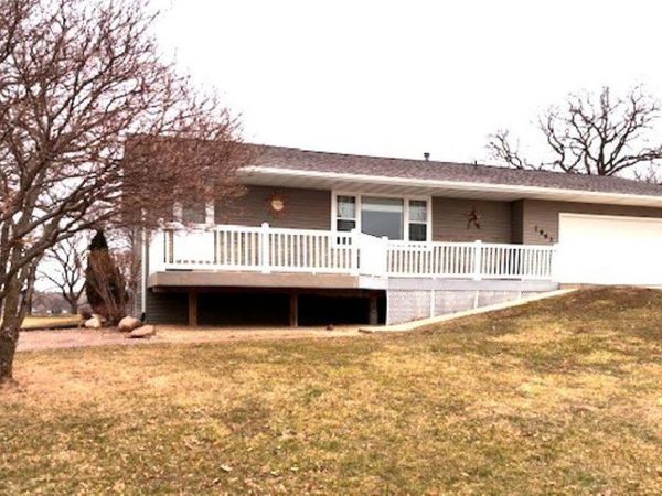1963 118th Street, Hazleton, IA 50641