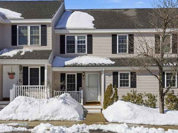 147 Costitution Drive, Unit 147, Fitchburg, MA 01420