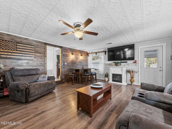 2509 LEON Road, Jacksonville, FL 32246