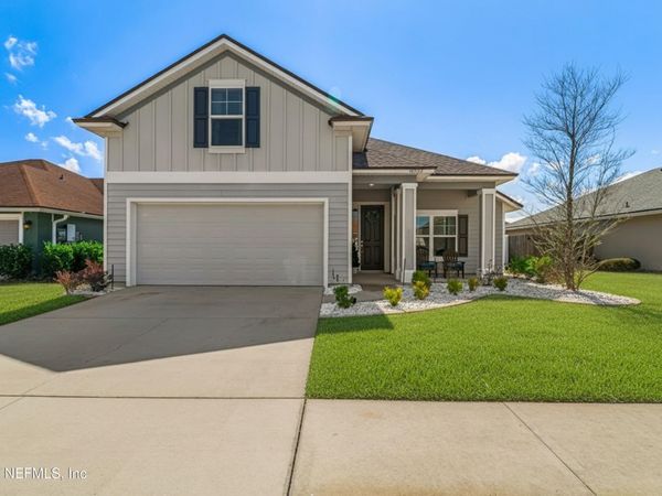 86642 SERENITY LAKE Court, Yulee, FL 32097