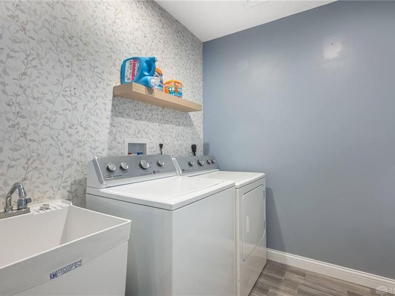 1909 Cleopatra Drive, Franklin, OH 45005 Photo 32