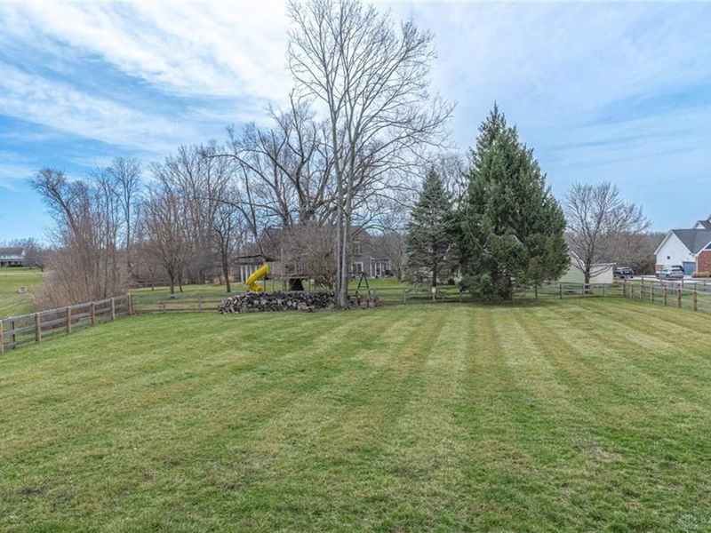 1909 Cleopatra Drive, Franklin, OH 45005 Photo 42