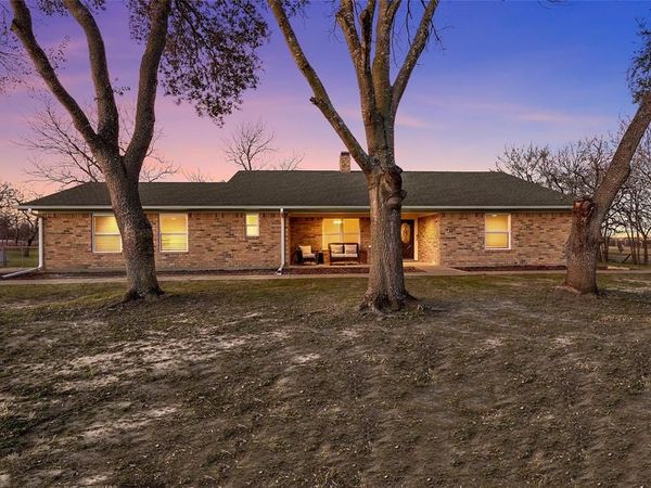 107 S Old Robinson Road, Robinson, TX 76706