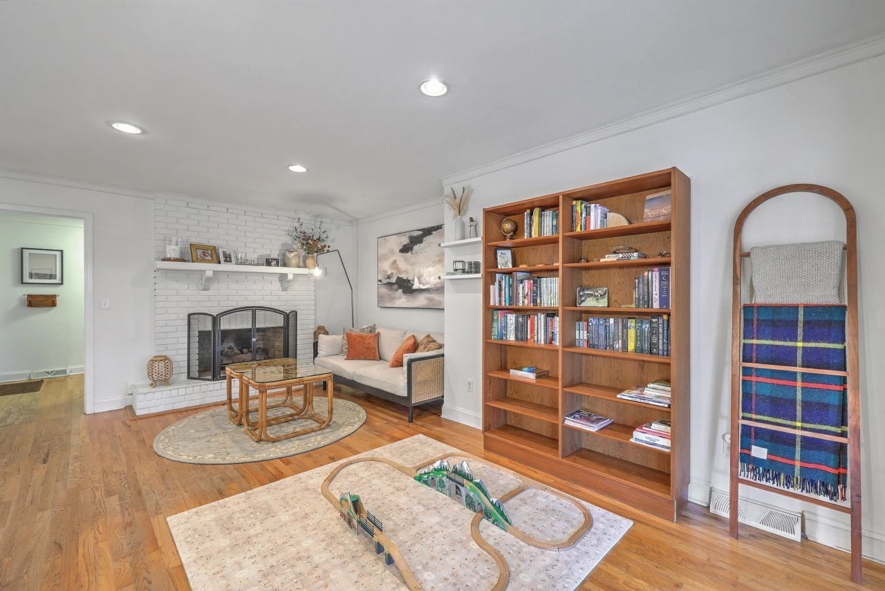 1284 Orange Branch Road Photo 14