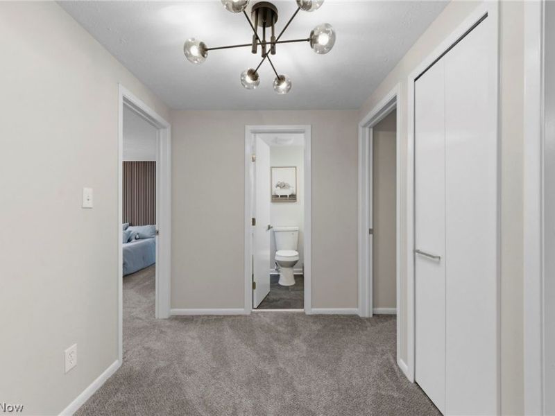 5577 Kilbourne Drive, Lyndhurst, OH 44124 Photo 22