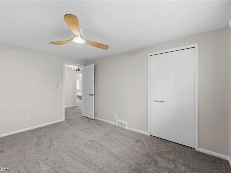 5577 Kilbourne Drive, Lyndhurst, OH 44124 Photo 31