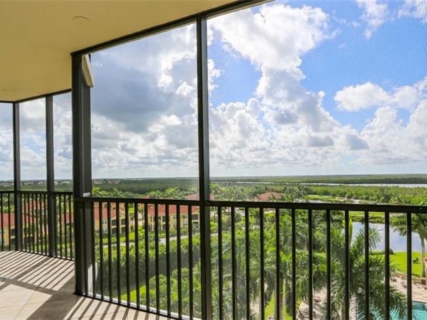 1060 Borghese LN, Unit 603, NAPLES, FL 34114