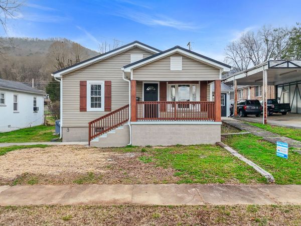 612 Elm Avenue, South Pittsburg, TN 37380