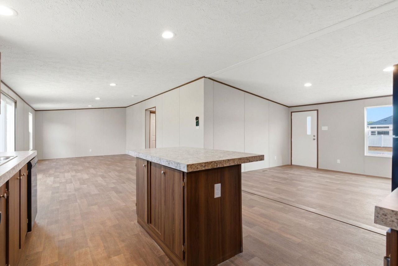 105 G P Smith Ave.  Photo 18