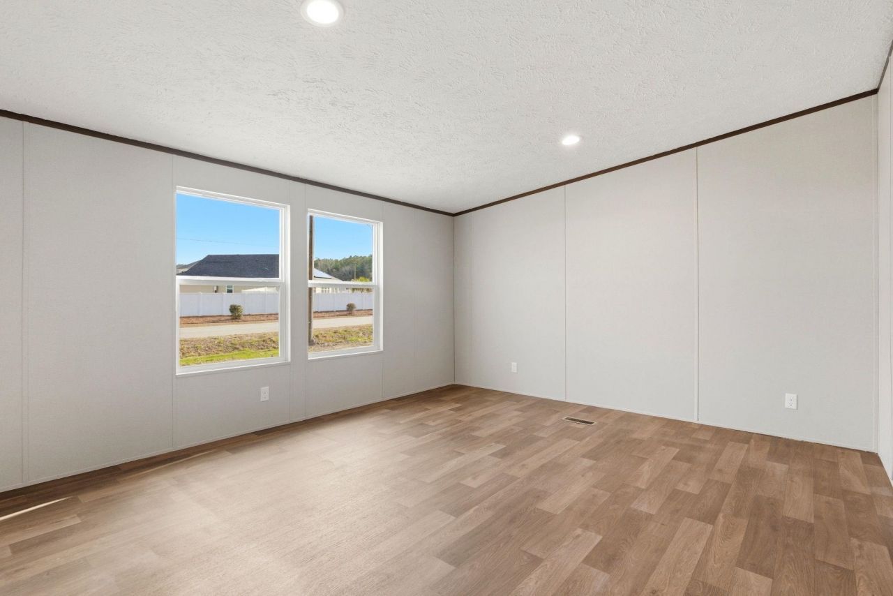 105 G P Smith Ave.  Photo 8