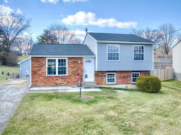 6 Hideaway Drive, Covington, KY 41017