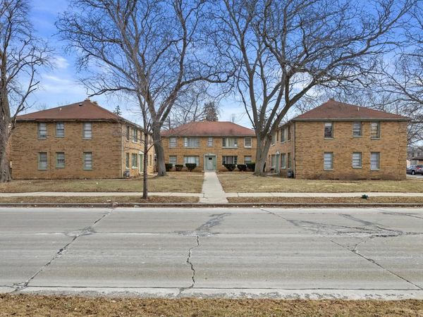 3700-3712 N Sherman BOULEVARD, Milwaukee, WI 53216