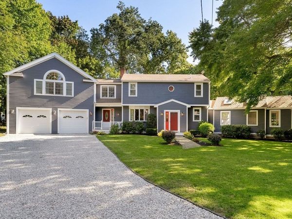 15 Bearce Ln, Scituate, MA 02066