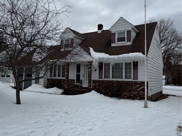 1227 Hillview Drive , Utica, NY 13501