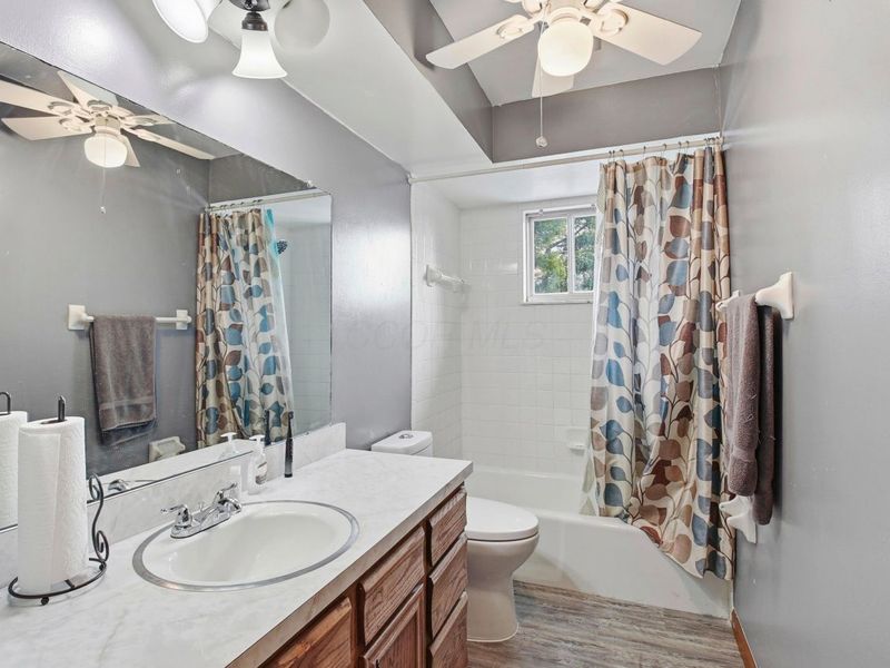 2125 Keltonshire Avenue, Columbus, OH 43229 Photo 26